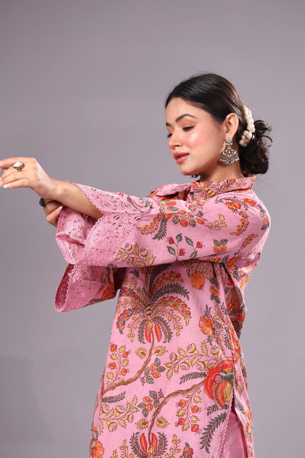 Women’s Pink Floral Printed Kurti Pant Set | Designer Cotton Blend Ethnic Co-Ord Set with Lace Bell Sleeves | Festive & Casual Wear