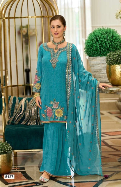 Pakistani suit