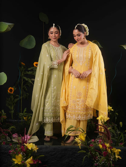 Mulson – Noor-e-Bahar Collection ✨