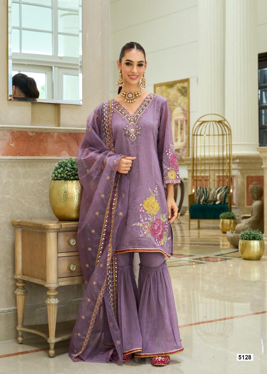 Pakistani suit