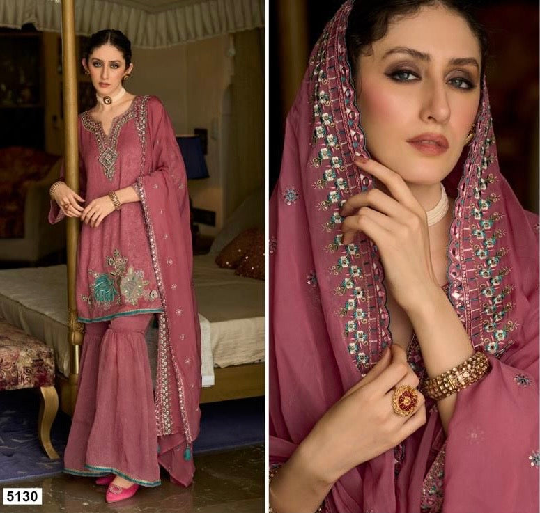 Pakistani suit
