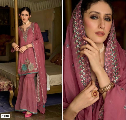 Pakistani suit