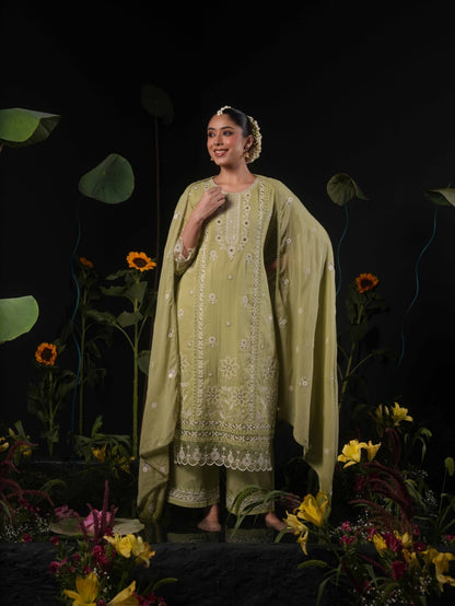 Mulson – Noor-e-Bahar Collection ✨
