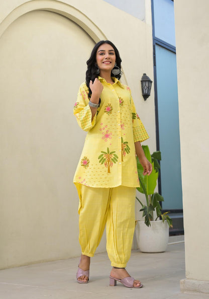 Cigarette Pants & Dupatta Floral Embroidered Straight Kurta Set