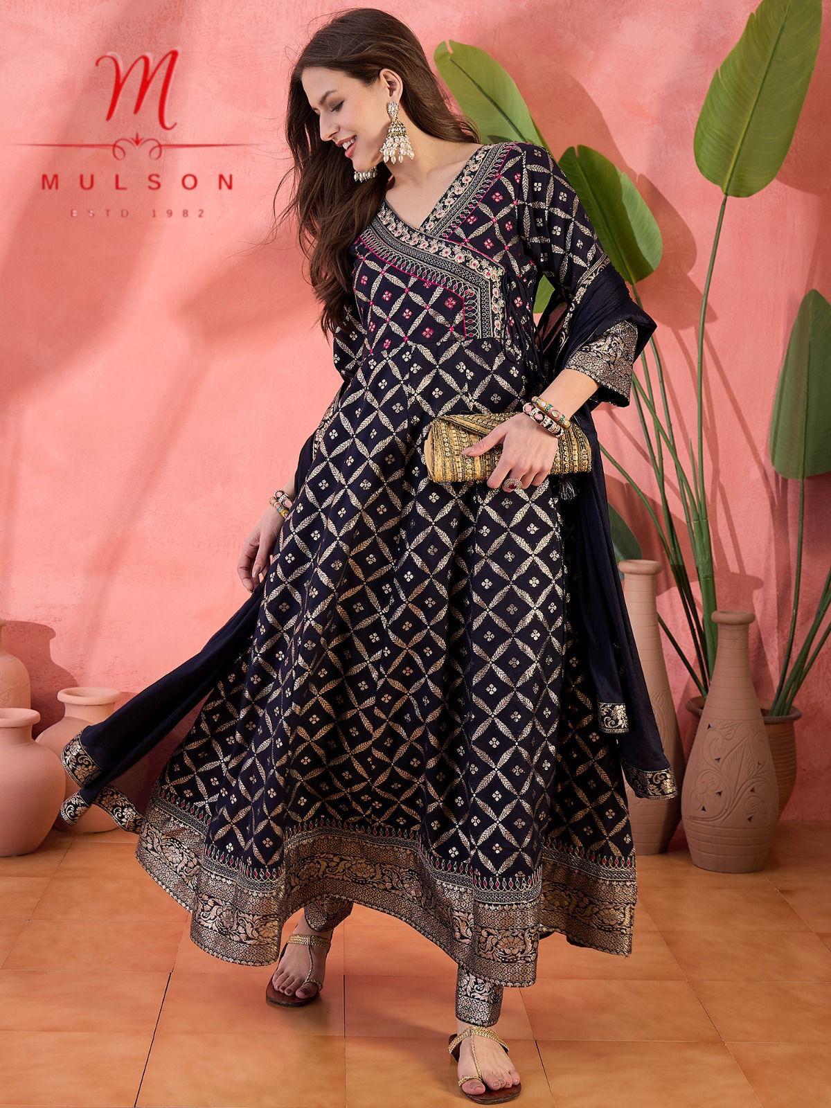 Ankara kali Mulson Magenta Embroidered Kurta Set with