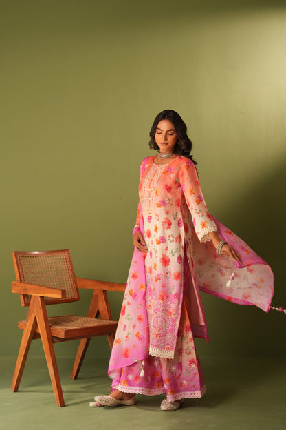 Mulson cotton sharara Peach & Pink Floral Printed Suit Set with Palazzo & Dupatta
